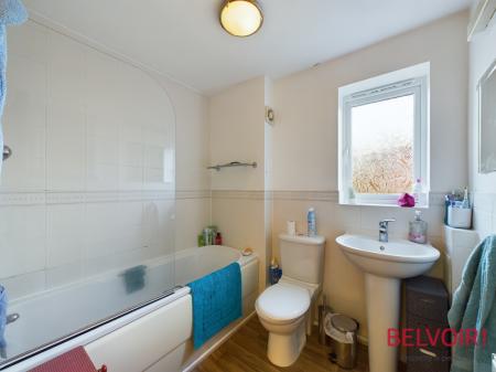 2 bedroom Flat to let in Cockle Close, Mansfield, NG18