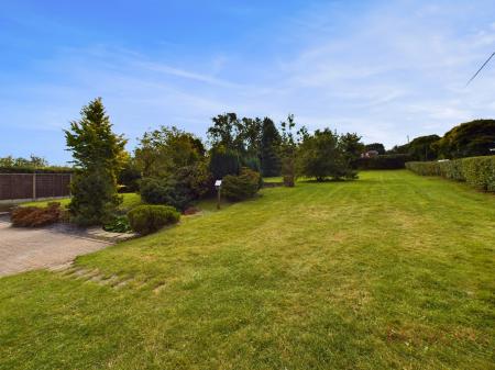2 bedroom Cottage to let in Top Road, Blidworth, NG21