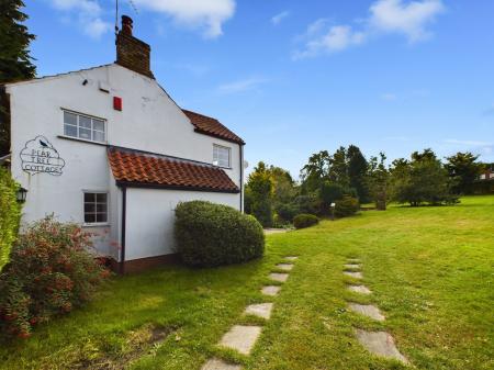 2 bedroom Cottage to let in Top Road, Blidworth, NG21