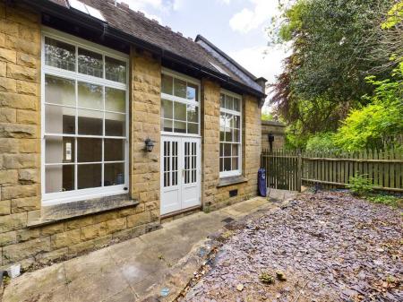 Woodhouse Road, Mansfield, NG18