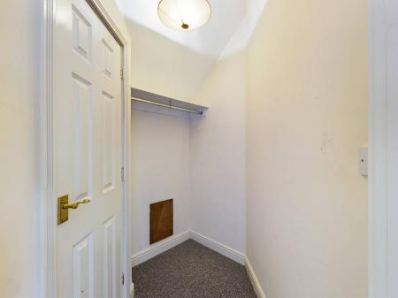 2 bedroom Cottage to let in Woodhouse Road, Mansfield, NG18