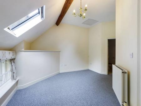 2 bedroom Cottage to let in Woodhouse Road, Mansfield, NG18