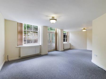 2 bedroom Cottage to let in Woodhouse Road, Mansfield, NG18