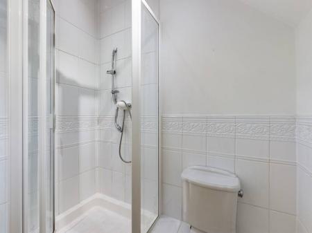 2 bedroom Cottage to let in Woodhouse Road, Mansfield, NG18