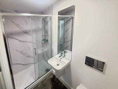 1 bedroom Flat to let in Clerkson Street, Mansfield, NG18