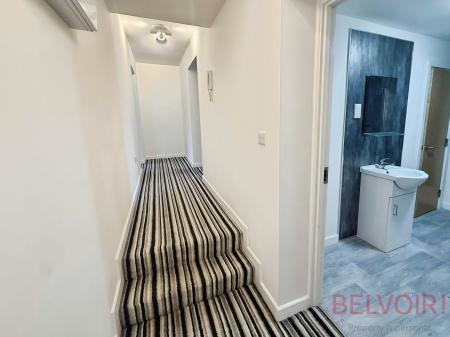 1 bedroom Flat to let in Highlanders Hill, Mansfield, NG18
