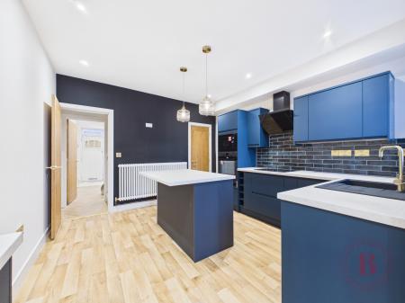 3 bedroom End of terrace house to let in Belvoir Street, Hucknall, NG15