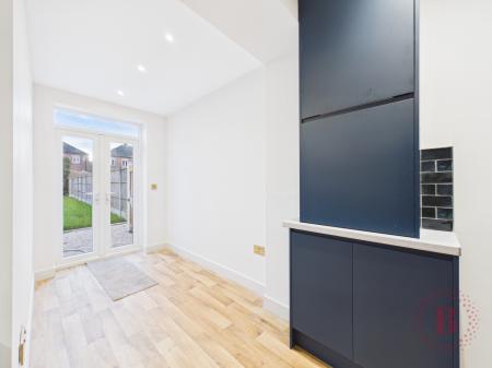 3 bedroom End of terrace house to let in Belvoir Street, Hucknall, NG15
