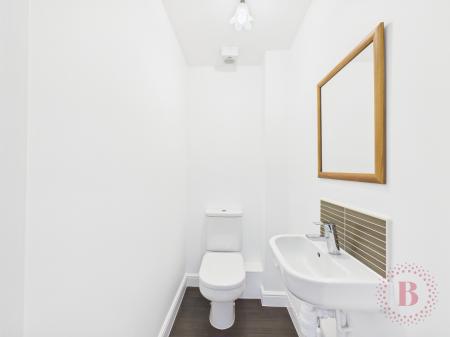 3 bedroom Semi-detached house to let in Highfield Avenue, Langwith, NG20