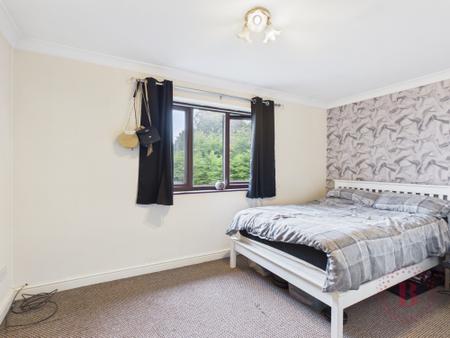 3 bedroom End of terrace house to let in Lincoln Drive, Mansfield Woodhouse, NG19