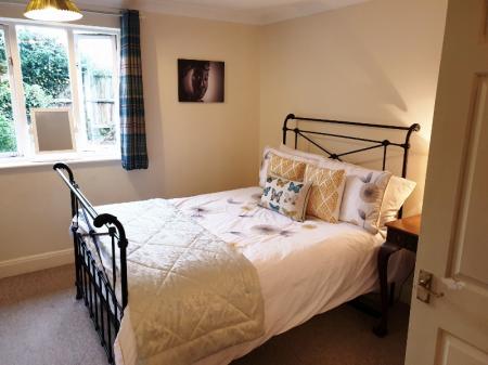 3 bedroom Semi-detached house to let in 6 Little Bowden Manor, Market Harborough, LE16