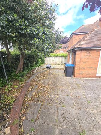 3 bedroom Semi-detached house to let in 6 Little Bowden Manor, Market Harborough, LE16