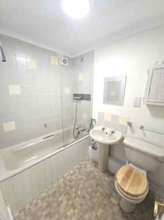 3 bedroom Semi-detached house to let in 6 Little Bowden Manor, Market Harborough, LE16