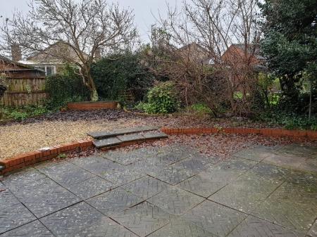 3 bedroom Semi-detached house to let in 6 Little Bowden Manor, Market Harborough, LE16