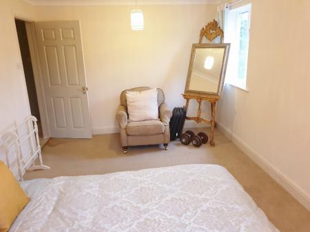 3 bedroom Semi-detached house to let in 6 Little Bowden Manor, Market Harborough, LE16