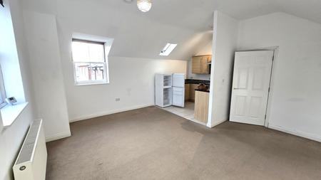 2 bedroom Flat to let in St Marys Road, Market Harborough, LE16