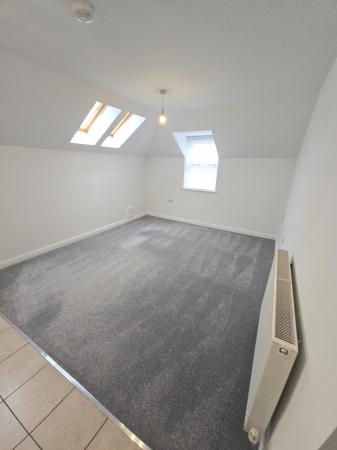 2 bedroom Flat to let in Old School Court, Kibworth, LE8