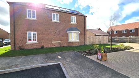 4 bedroom Detached house to let in Bantam Way (Plot 63), Nuneaton, CV11