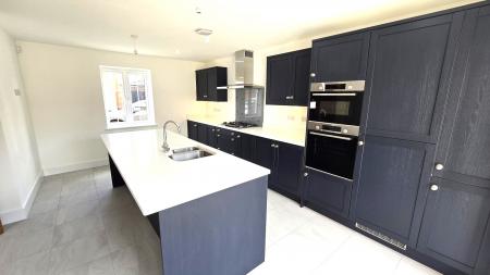 4 bedroom Detached house to let in Bantam Way (Plot 63), Nuneaton, CV11