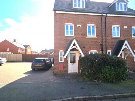 Yaffle Crescent, Desborough, NN14