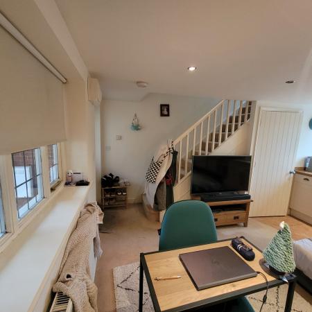 2 bedroom Cottage to let in Martins Yard, Market Harborough, LE16