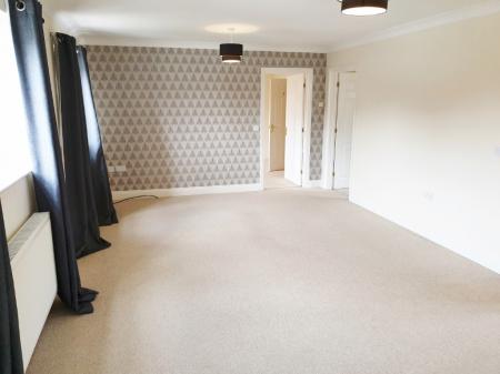 2 bedroom Flat to let in St Marys Road, Market Harborough, LE16