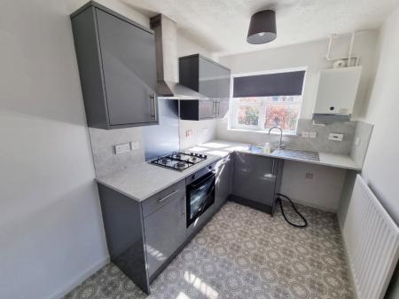 1 bedroom Semi-detached house to let in Britannia Walk, Market Harborough, LE16