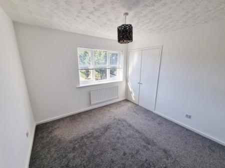 1 bedroom Semi-detached house to let in Britannia Walk, Market Harborough, LE16