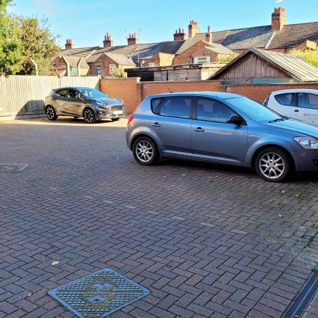 2 bedroom Flat to let in St Marys Road, Market Harborough, LE16