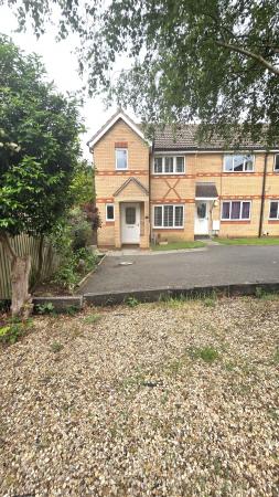 3 bedroom Terraced House to let in Thatchmeadow Drive, Market Harborough, LE16