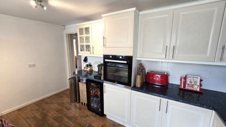 3 bedroom Detached house to let in Overdale Close, Market Harborough, LE16