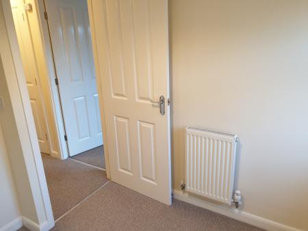 2 bedroom Terraced House to let in Angell Drive, Farndon Fields, Market Harborough, LE16