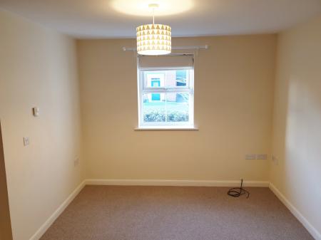 2 bedroom Terraced House to let in Angell Drive, Farndon Fields, Market Harborough, LE16