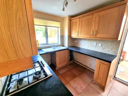 3 bedroom Semi-detached house to let in Worcester Drive, Market Harborough, LE16