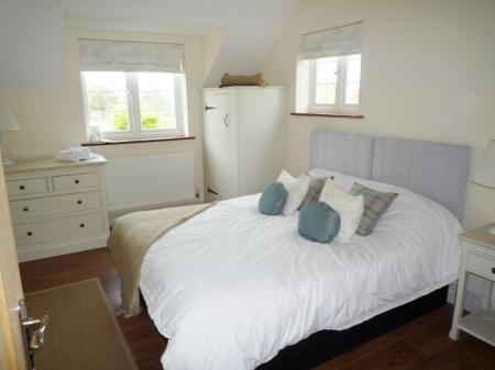 3 bedroom Flat to let in Wistow Lane, Kibworth Harcourt, LE8