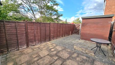 2 bedroom Terraced House to let in Woodbreach Drive, Market Harborough, LE16