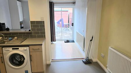 2 bedroom Terraced House to let in Woodbreach Drive, Market Harborough, LE16