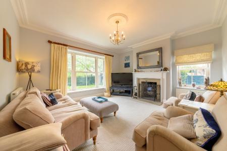 4 bedroom Detached house to let in Main Street, Wartnaby, LE14