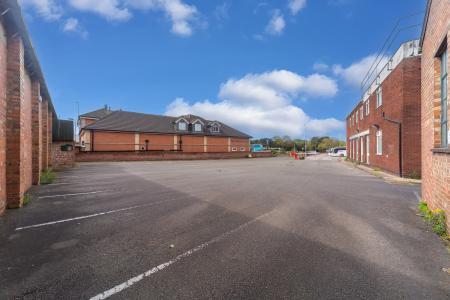 1 bedroom Commercial Development to let in Wilton Road, Melton Mowbray, LE13