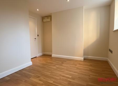 1 bedroom Apartment for sale in High Street, Melton Mowbray, LE13