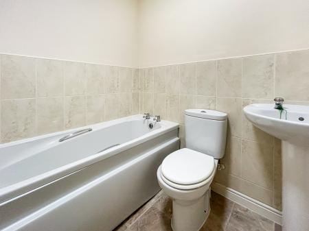 3 bedroom Terraced House for sale in Houghton Close, Asfordby Hill, LE14