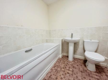 4 bedroom Town house for sale in Laxton Close, Melton Mowbray, LE13