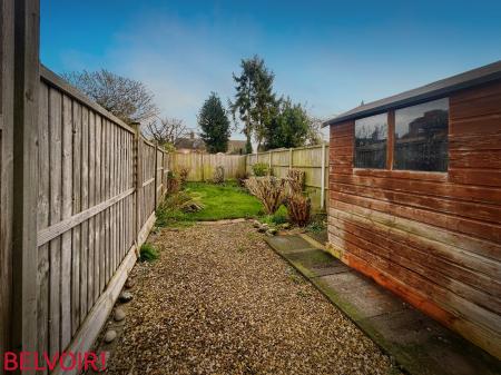2 bedroom Terraced House for sale in Kings Road, Oakham, LE15