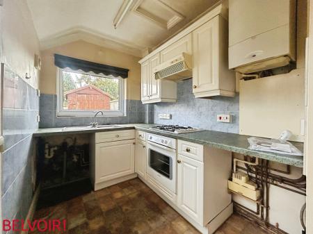 2 bedroom Terraced House for sale in Kings Road, Oakham, LE15