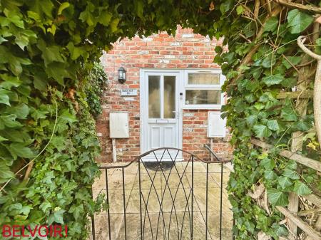 2 bedroom Semi-detached house for sale in Back Lane, Long Clawson, LE14