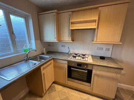 2 bedroom Town house to let in Woodpecker Close, Bingham, NG13