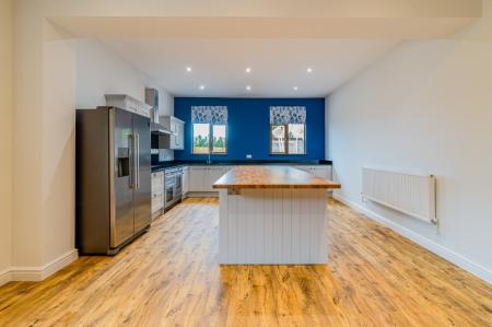 4 bedroom Farm House to let in Eastwell Road, Scalford, LE14