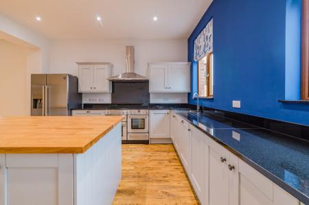 4 bedroom Farm House to let in Eastwell Road, Scalford, LE14