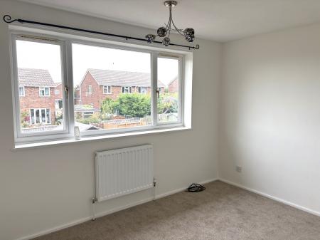 2 bedroom Town house to let in Swift Close, Melton Mowbray, LE13