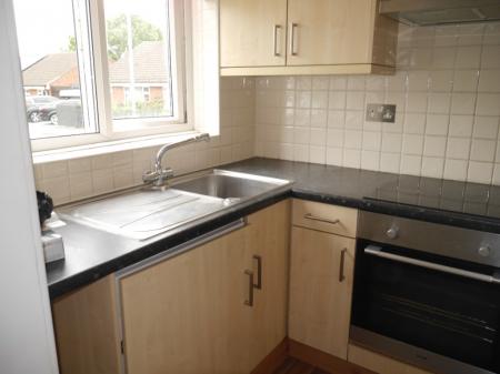 2 bedroom Town house to let in Swift Close, Melton Mowbray, LE13
